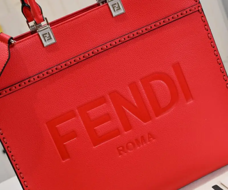 fendi aaa qualite tote-sac a main  pour femme s_124b2b32